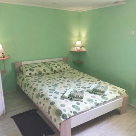 Andjela 1 Vrdnik